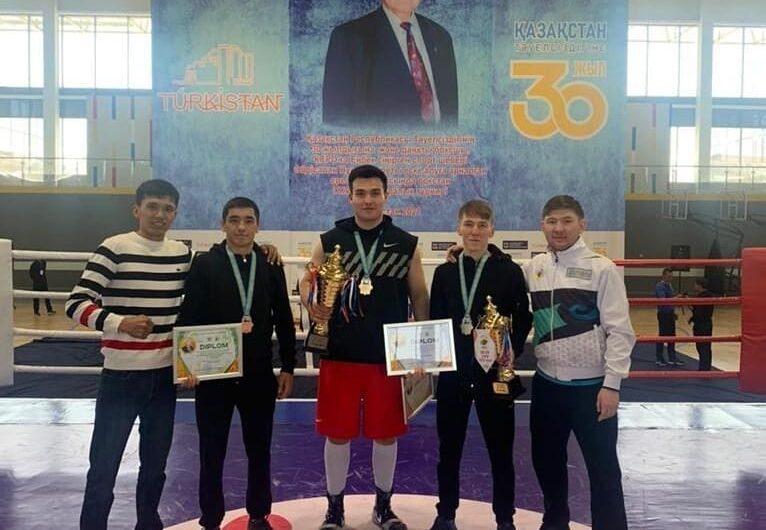 Киелі Түркістан қаласында Қазақстан Республикасының 30-жылдыгына және Даңты боксшы, КСРО-ға ЕССШ Ә. Нұрмахановтың еске алуға арналған ересектер арасында бокстан ХХVII халықаралық турнирі 15-19.04.2021 жыл аралығында өтті